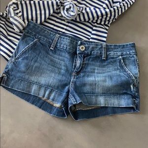 American Eagle short shorts